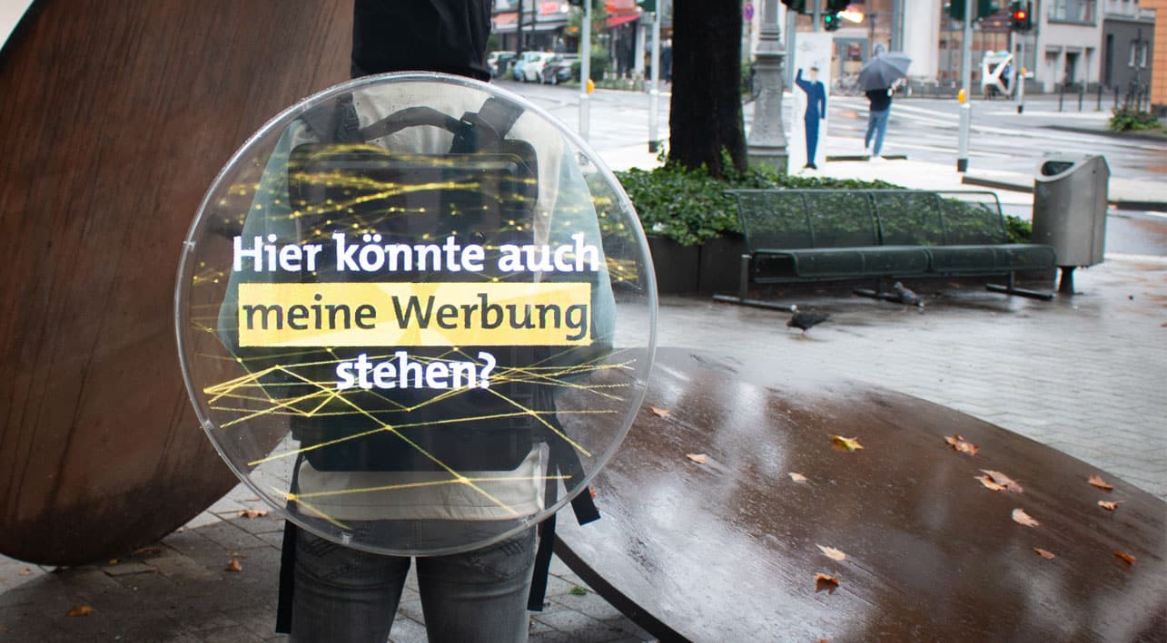 CAPSULAR Hologram Display